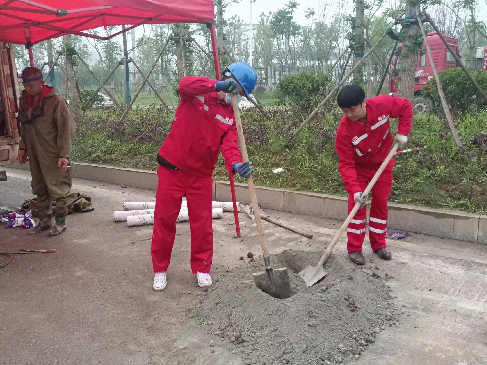 武宣管道疏通哪家好】及时进行市政管道清淤